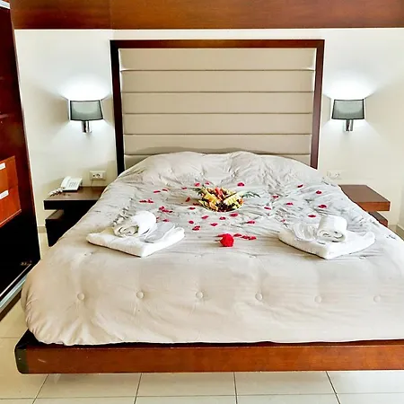 Galini Sea View Hotel Agia Marina  Exterior photo