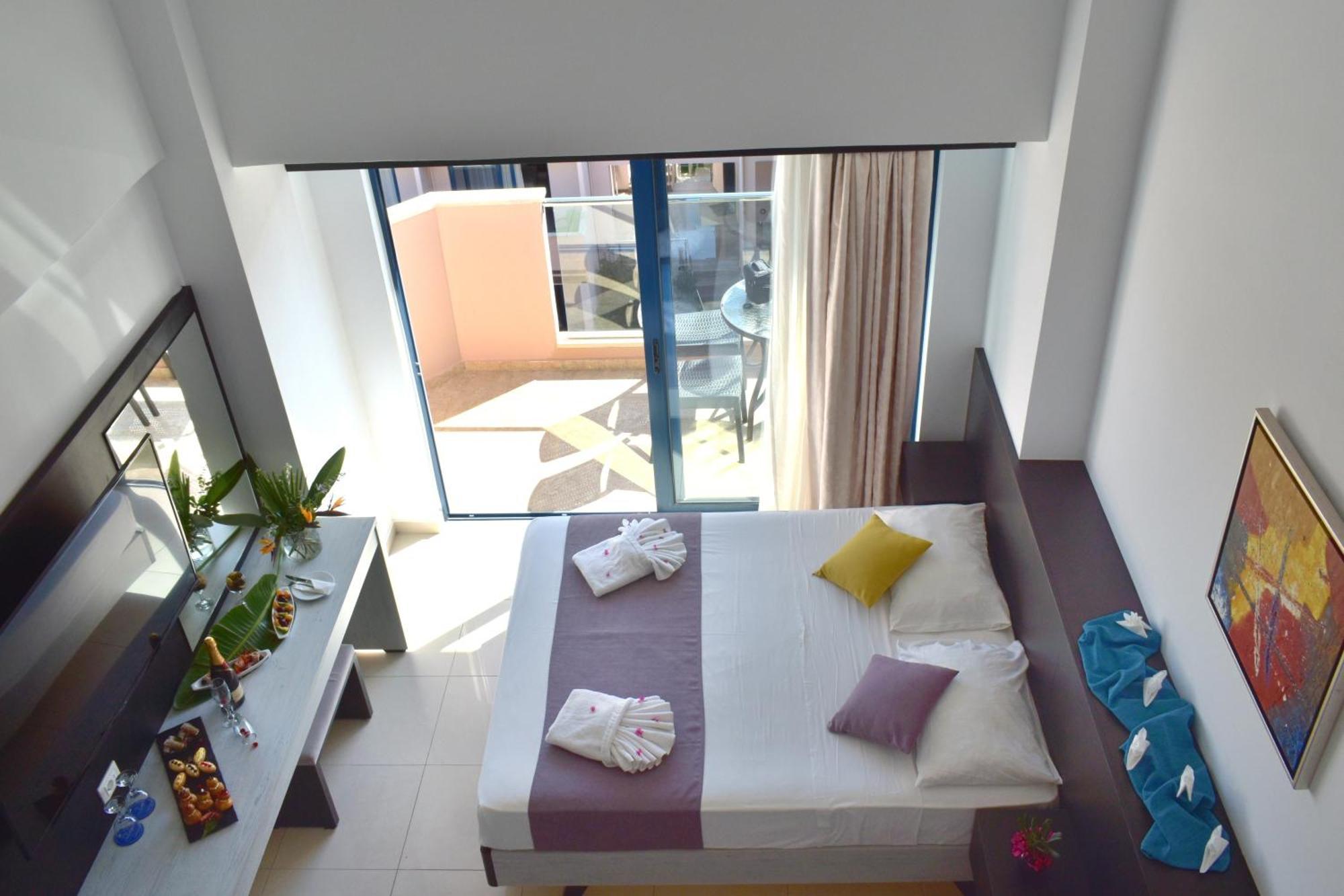 Galini Sea View Hotel