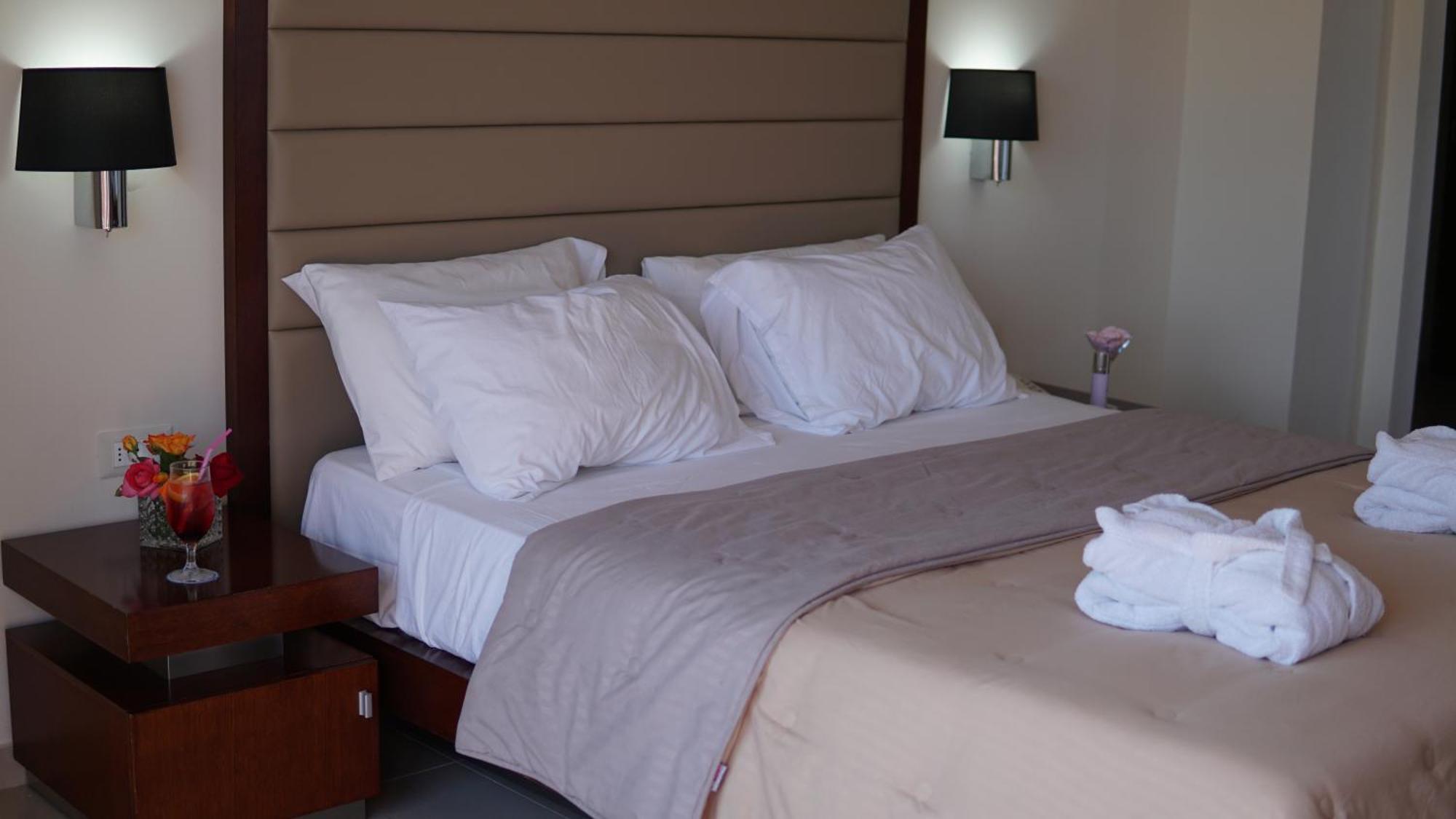Galini Sea View 5*